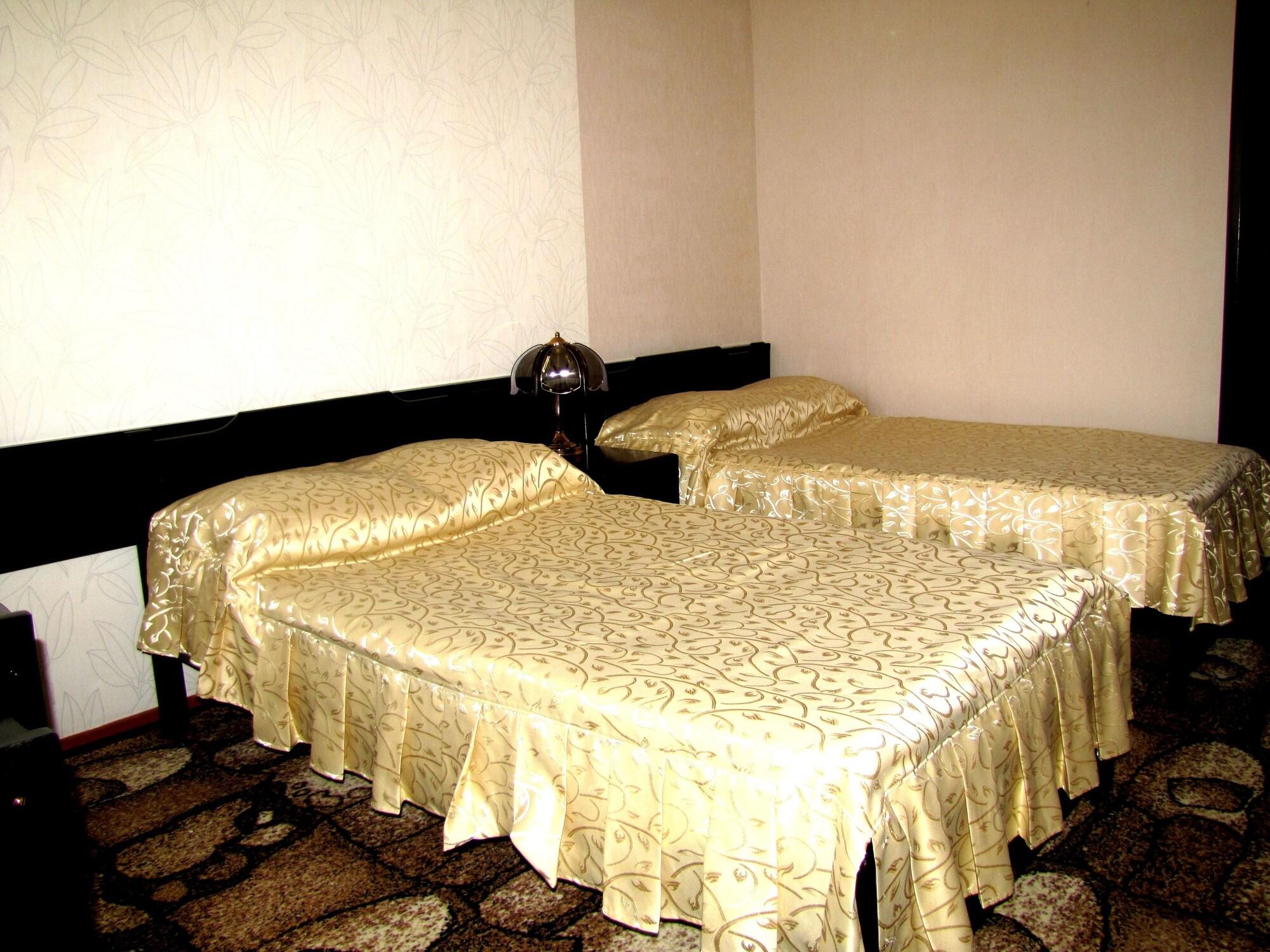 Cosmos Hotel Kişinev Dış mekan fotoğraf