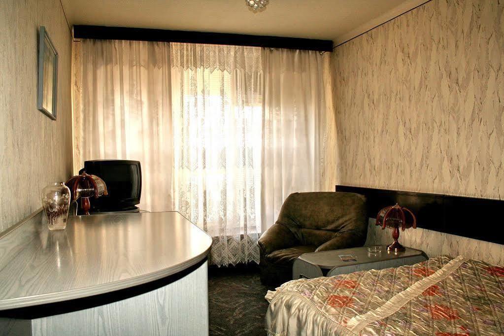 Cosmos Hotel Kişinev Dış mekan fotoğraf